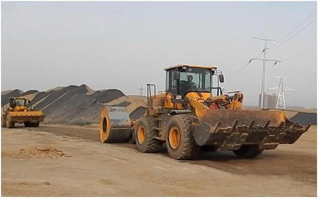 厦门出租冲击压路机,冲击式压路机租赁哪家好