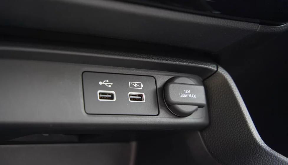 轩逸纯电车怎么选,轩逸和电车怎么选