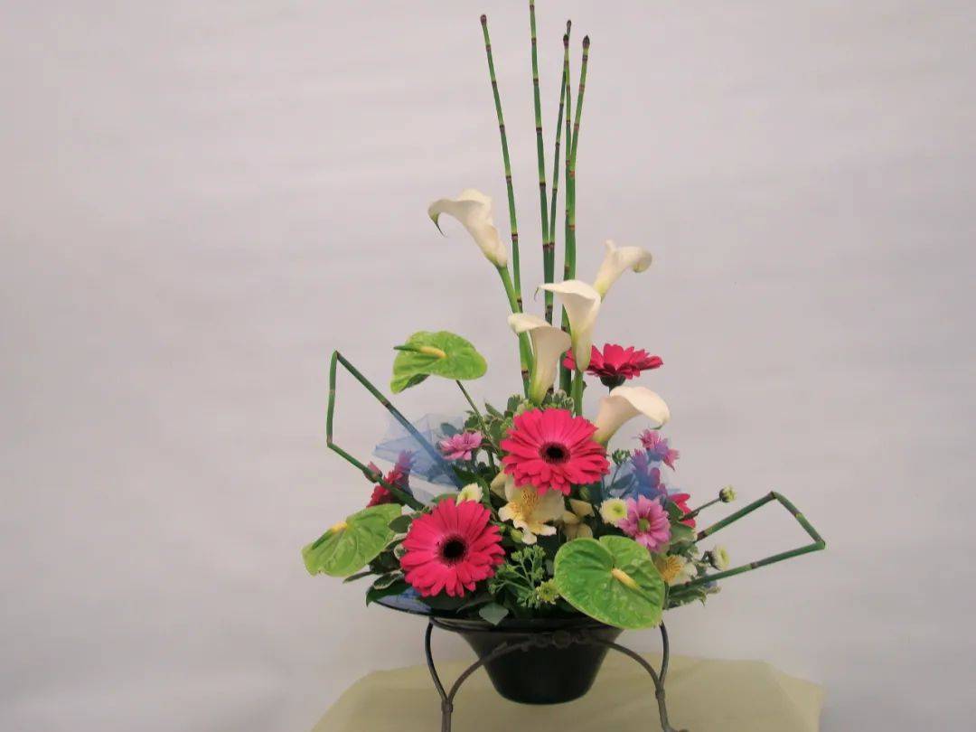 日式插花技法,日式插花的特色及技巧