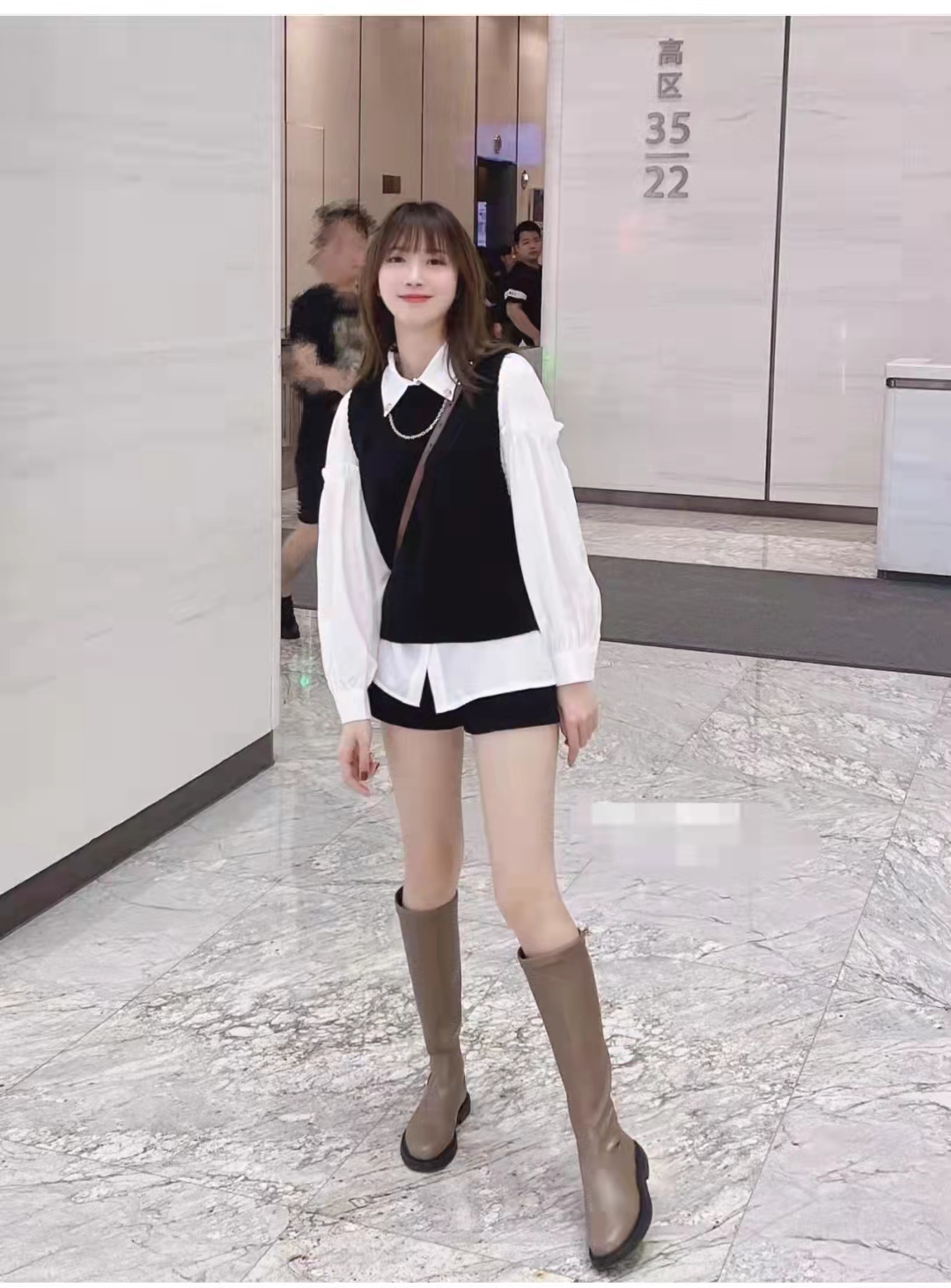 手工女款针织短款马甲,短款针织马甲搭配什么