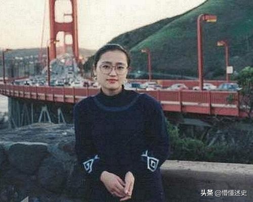 90年代中国首富:入狱18年妻离子散,小28岁小姨子为他不离不弃