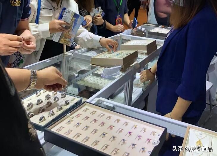 如何找跨境电商货源,如何寻找跨境物流