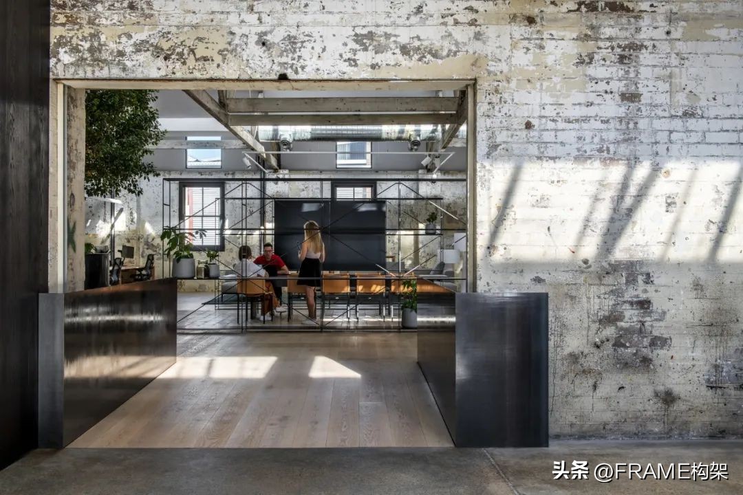 穆氏建筑设计完成的戴森新加坡总部、ADIDAS迪拜旗舰店上榜