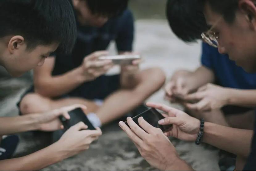 网络游戏的是与非,网络游戏是什么概念板块