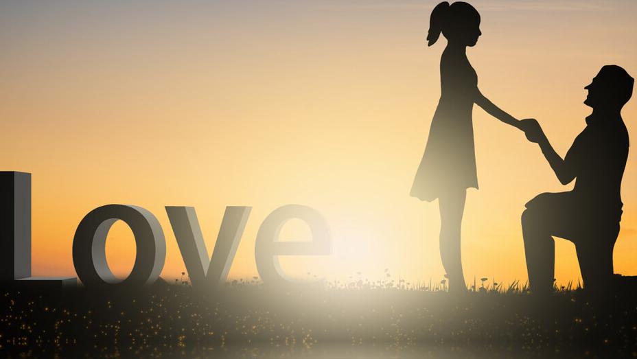 女的最近老是腰疼是宫颈癌吗,女生腿疼警惕癌症