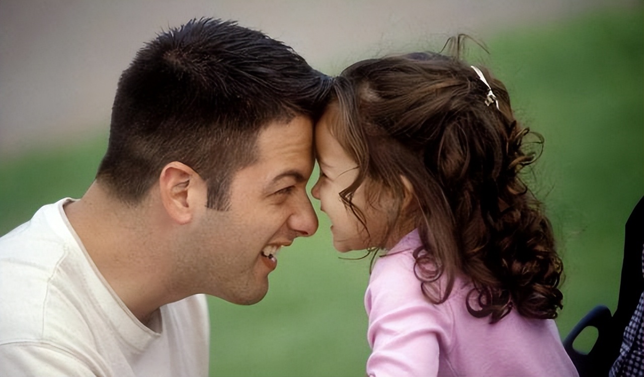 父亲和女儿相处模式心理学,心理学关于父母和孩子