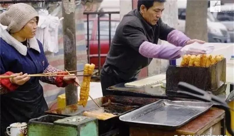 一年挣50万的小生意,月入10万的10个小生意