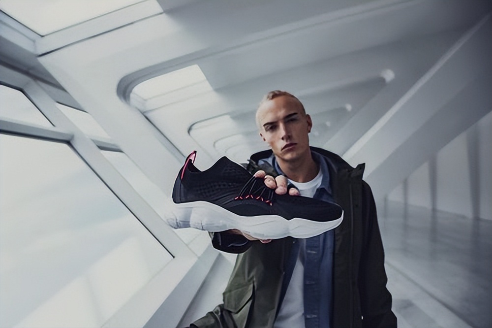 詹姆斯锐步,詹姆斯和锐步什么关系