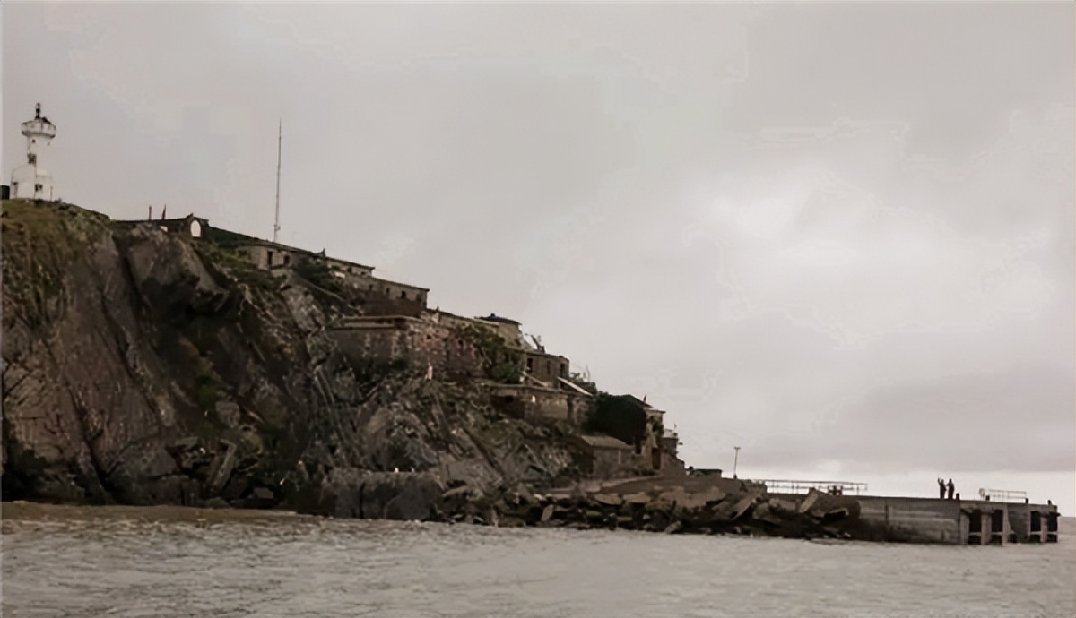 夫妻独守荒岛32年,夫妻坚守32年无人岛