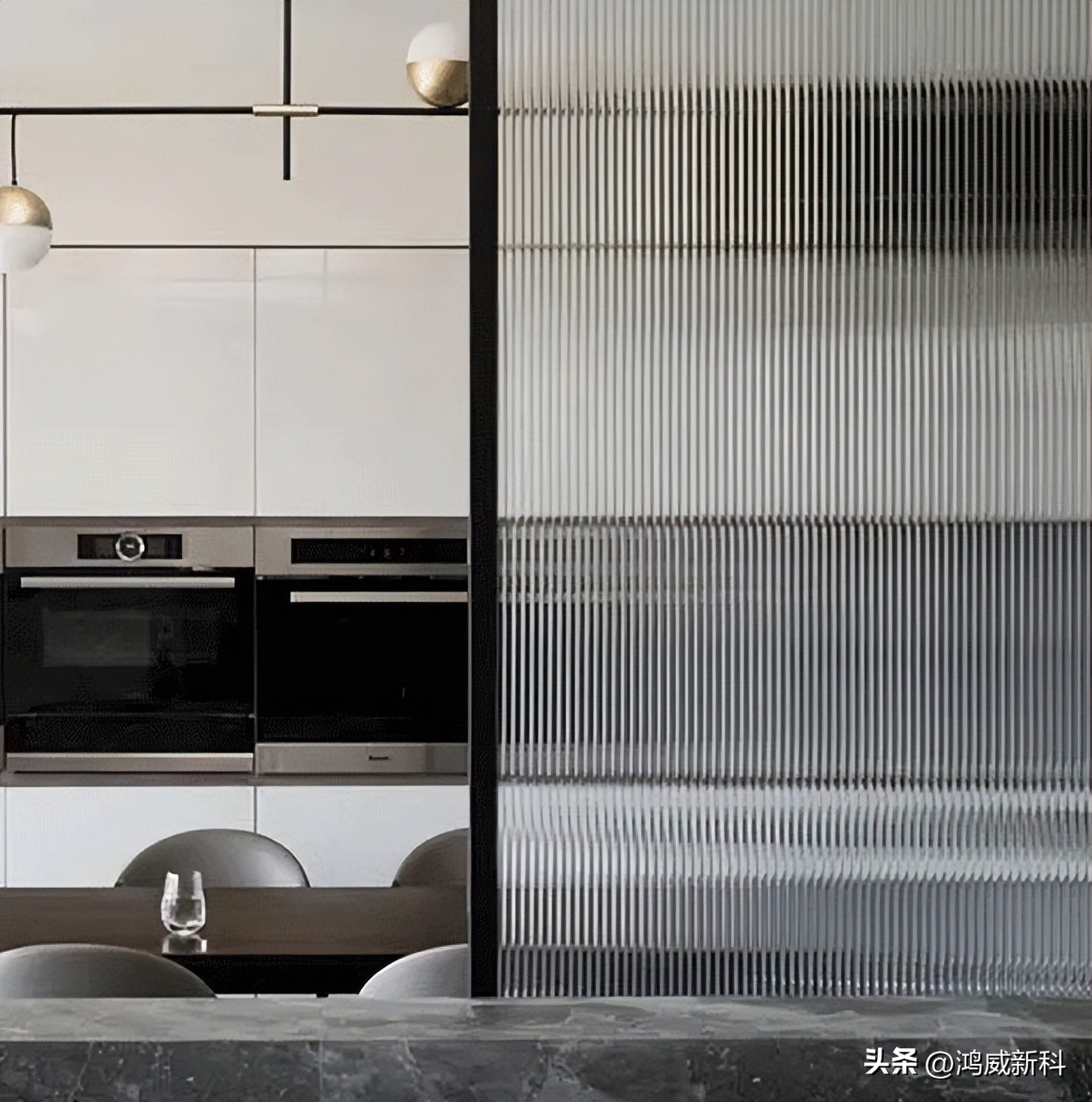 静电玻璃贴膜怎么才能贴得住,免胶静电玻璃贴膜哪面贴