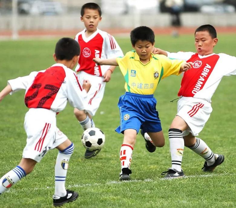 如何快速长身高10厘米小技巧,16岁男孩怎么才能长到178厘米