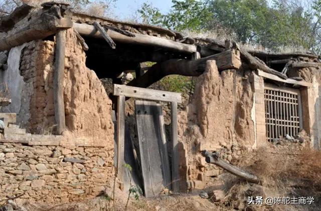 想把县城房子卖掉去省城买好吗,县城一楼带院子的房子值得买吗