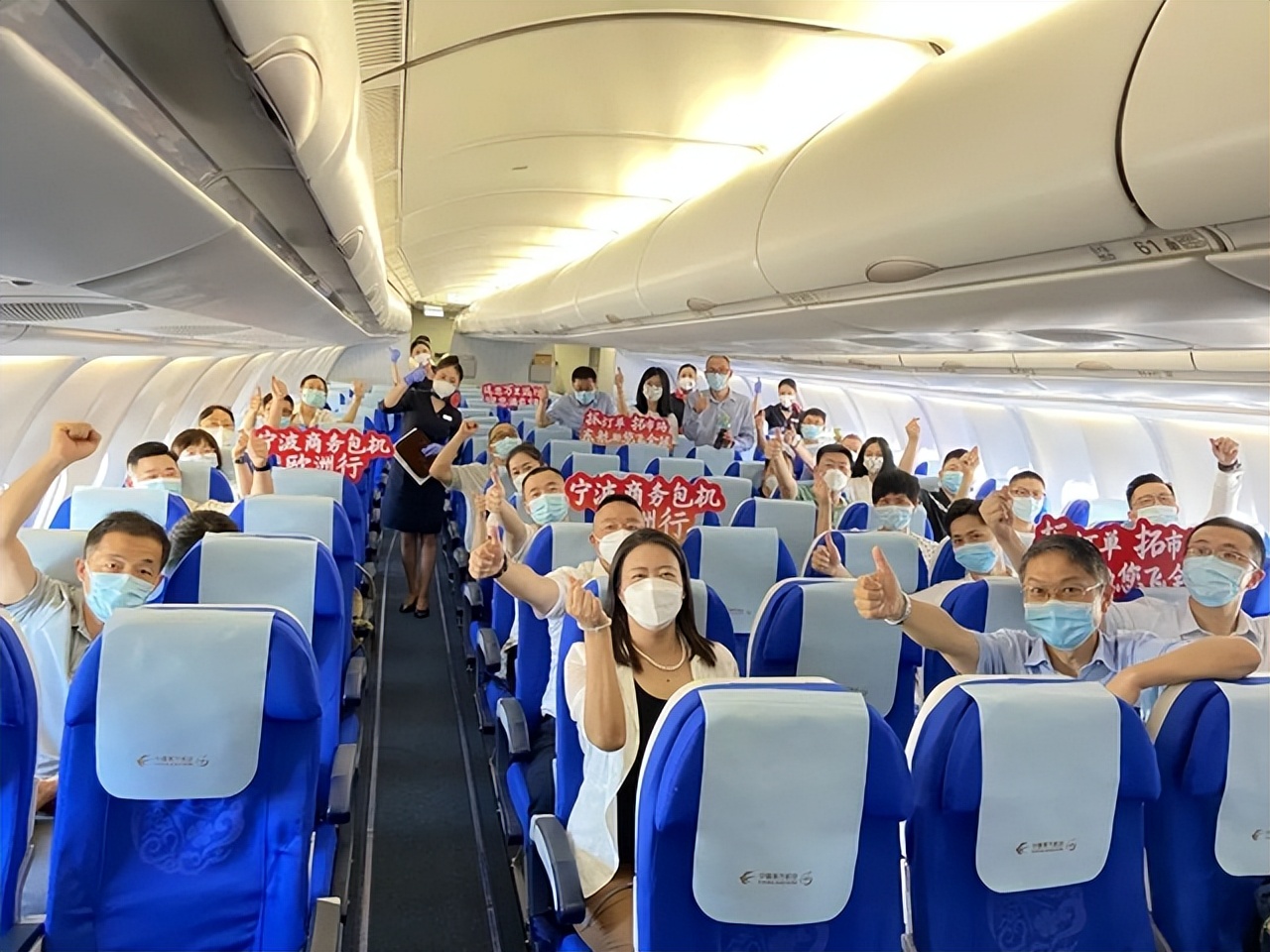 都在搞钱,都在拼命搞钱的时代