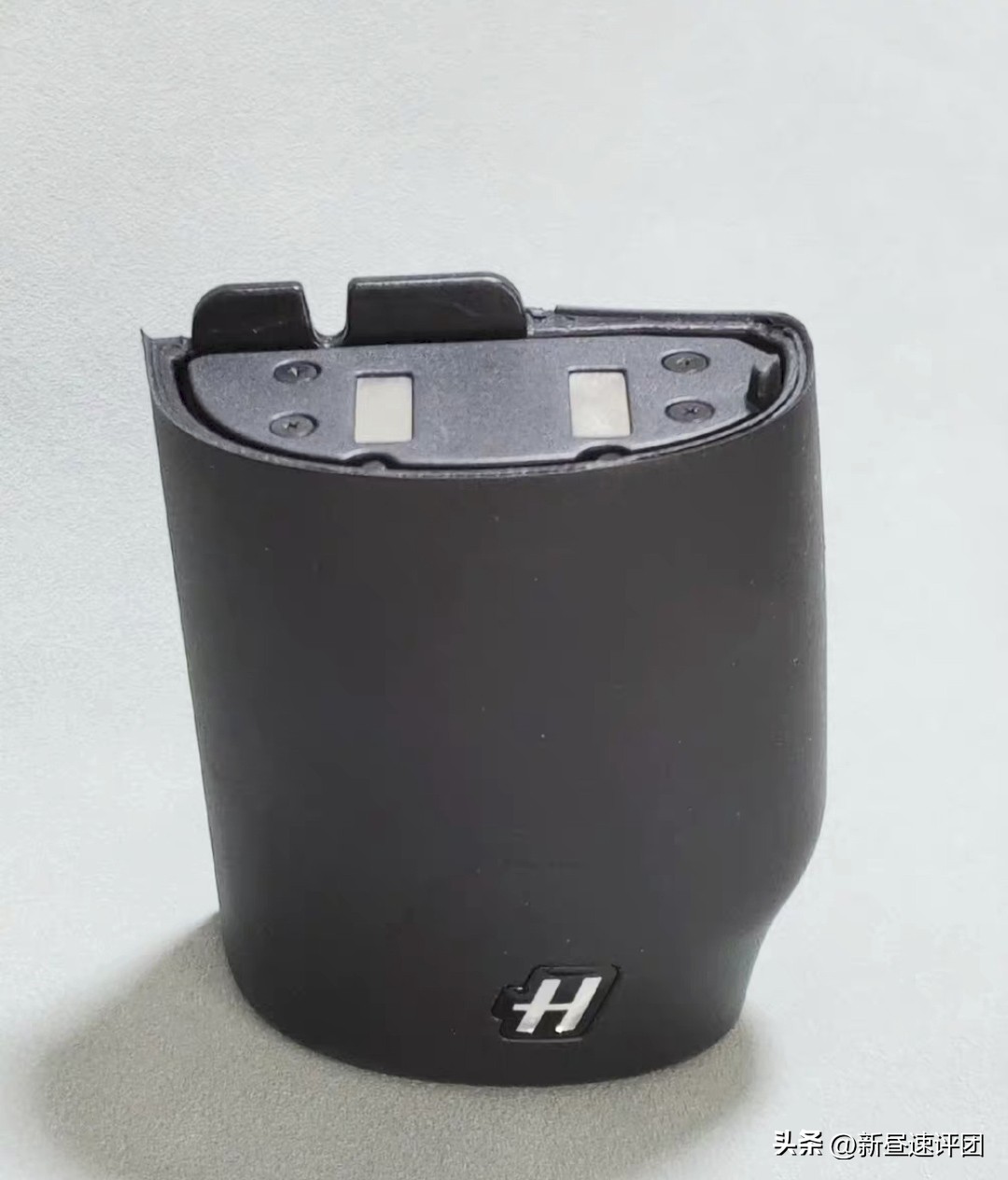 鍝堣嫃涓敾骞卙4d闀滃ご,鍝堣嫃鐩告満h4d-200ms