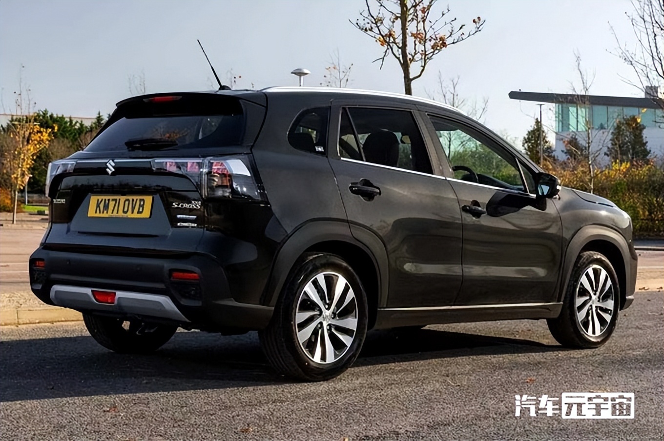 铃木rav4油电混动,铃木版丰田rav4