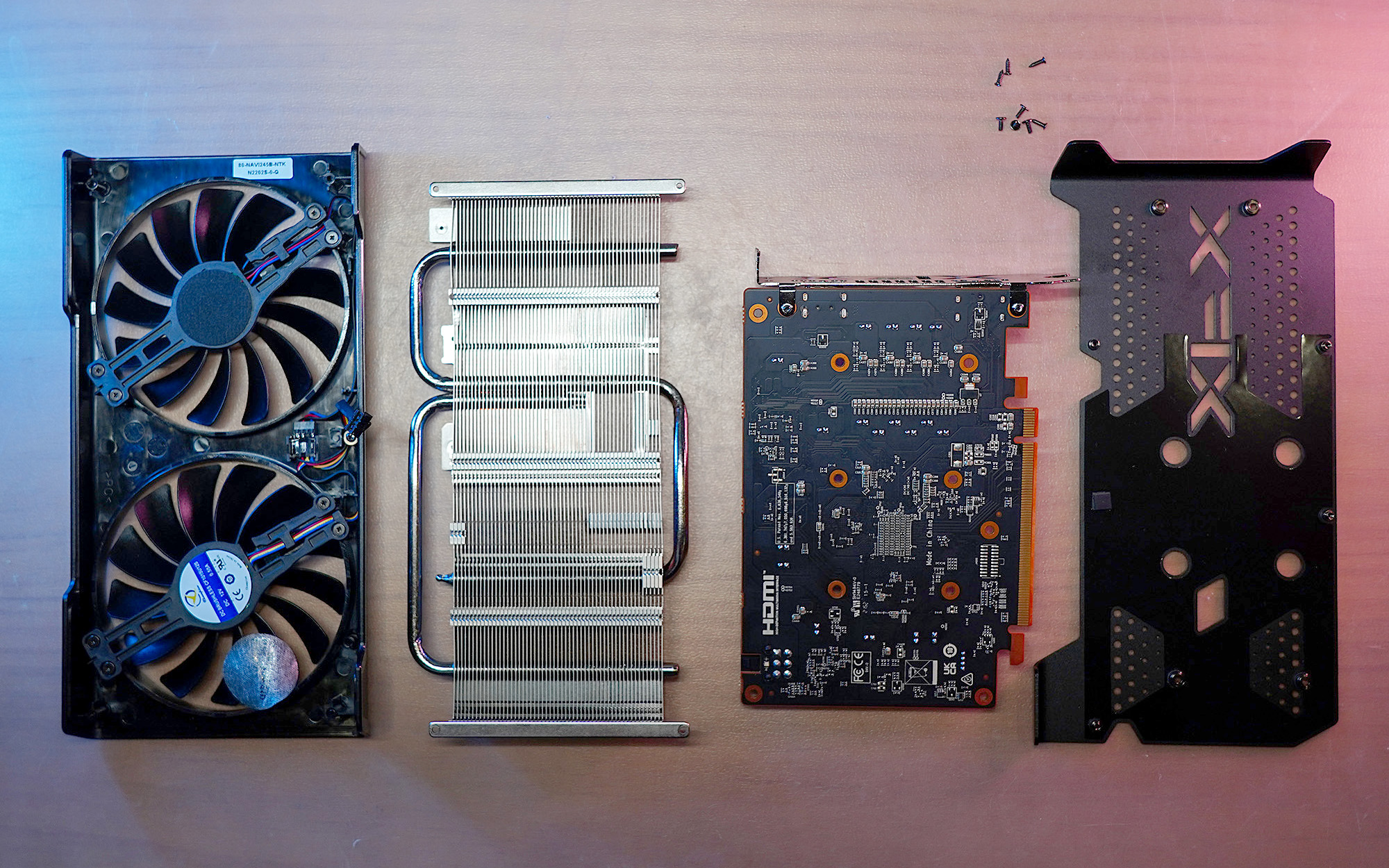 都2022年了，1080p分辨率下4GB显存够用吗？迟到的*X6R5**00XT评测