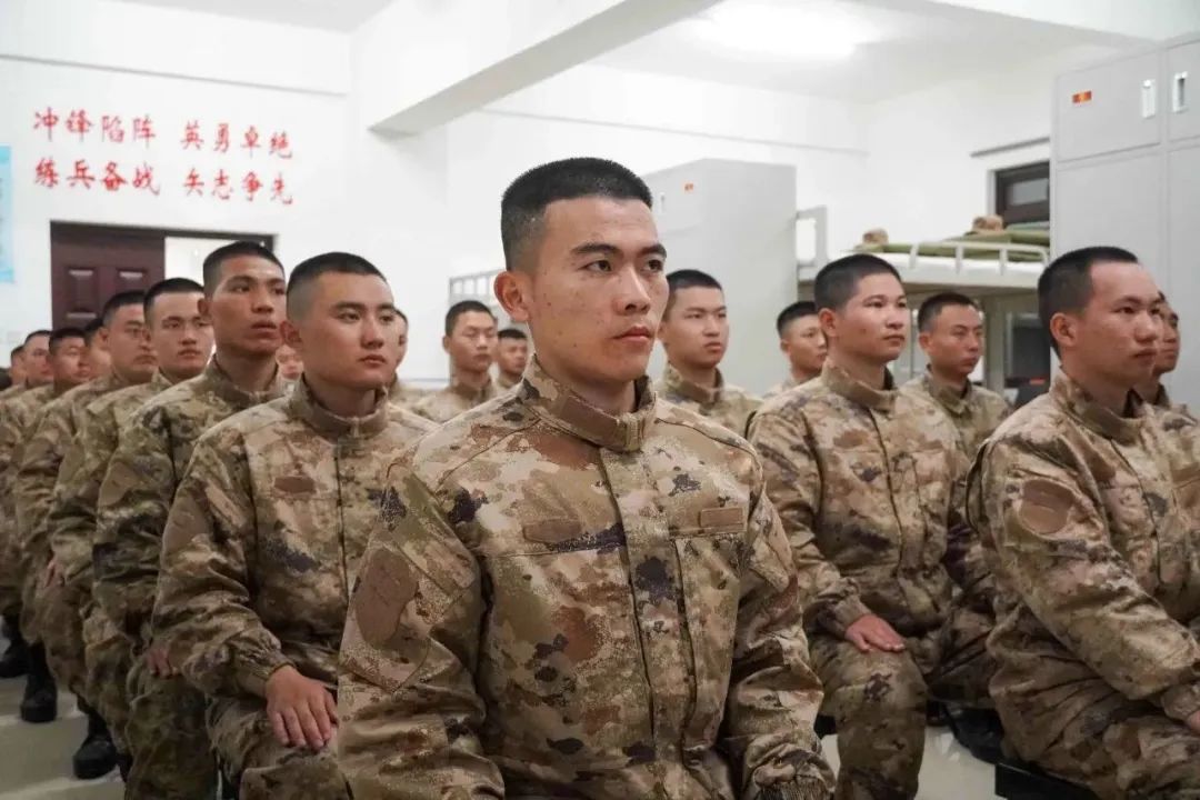 7名新兵即将踏上军旅征程,6名新兵二次入伍