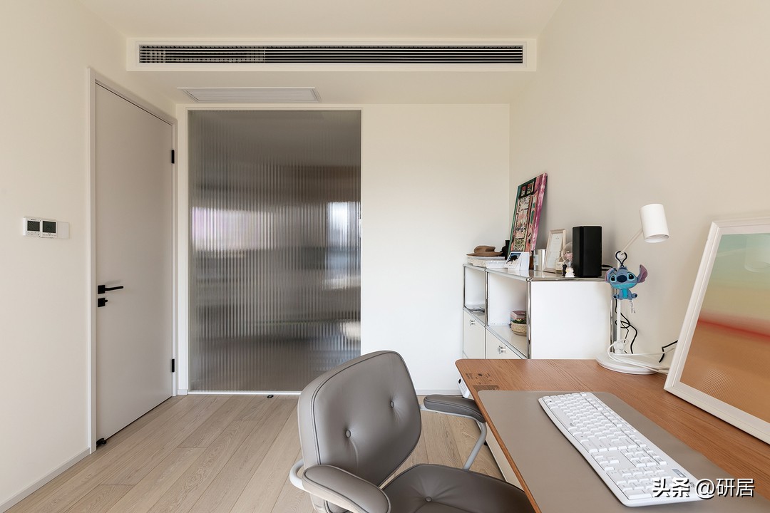 自己动手刷白吊顶,吊顶装修刷白全过程