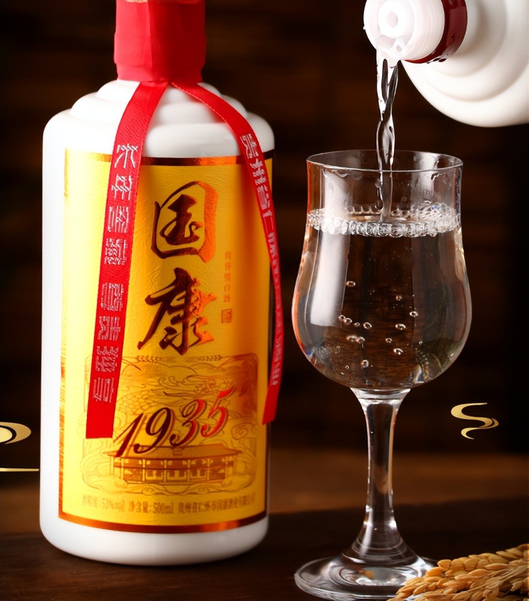 划拳五魁首和八匹马的区别,喝酒划拳六魁首