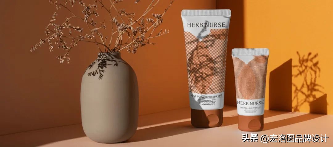 少女心爆棚的护肤品包装设计,创意护肤品套装推荐
