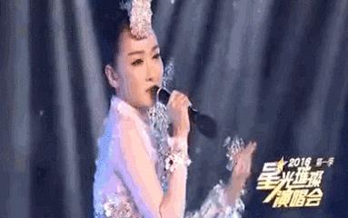 萨顶顶周鹏专辑,萨顶顶周鹏唱腔