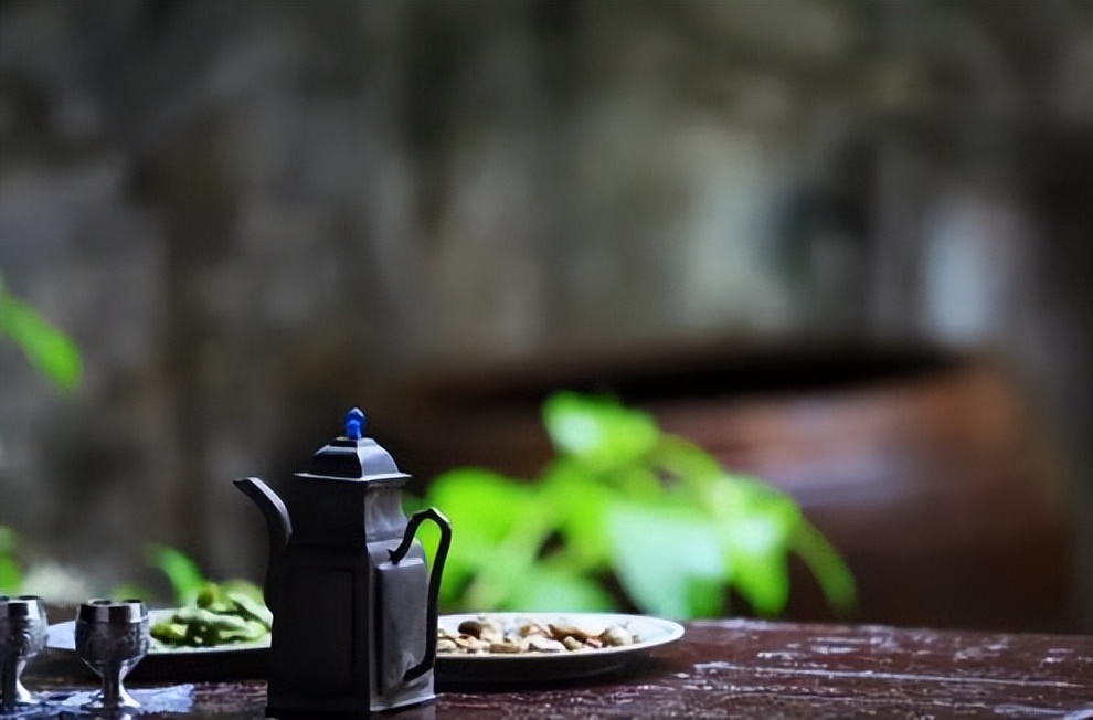 什么东西都舍不得扔是一种病,舍不得扔东西的人性格