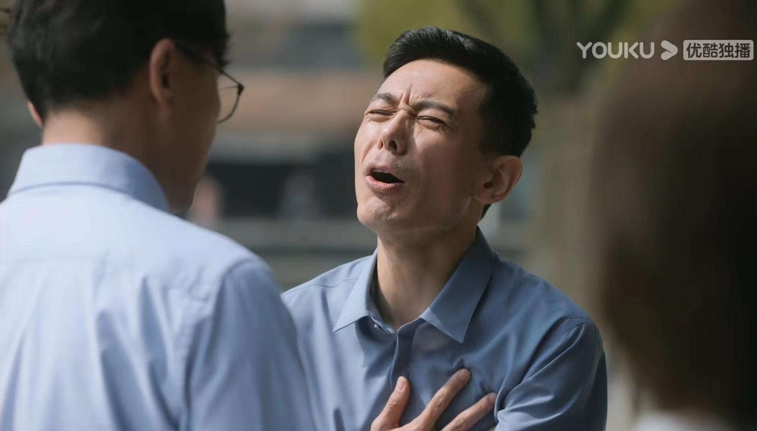 《后浪》补过头的朱老板扮演者，曾做过10年警察，用演技征服观众