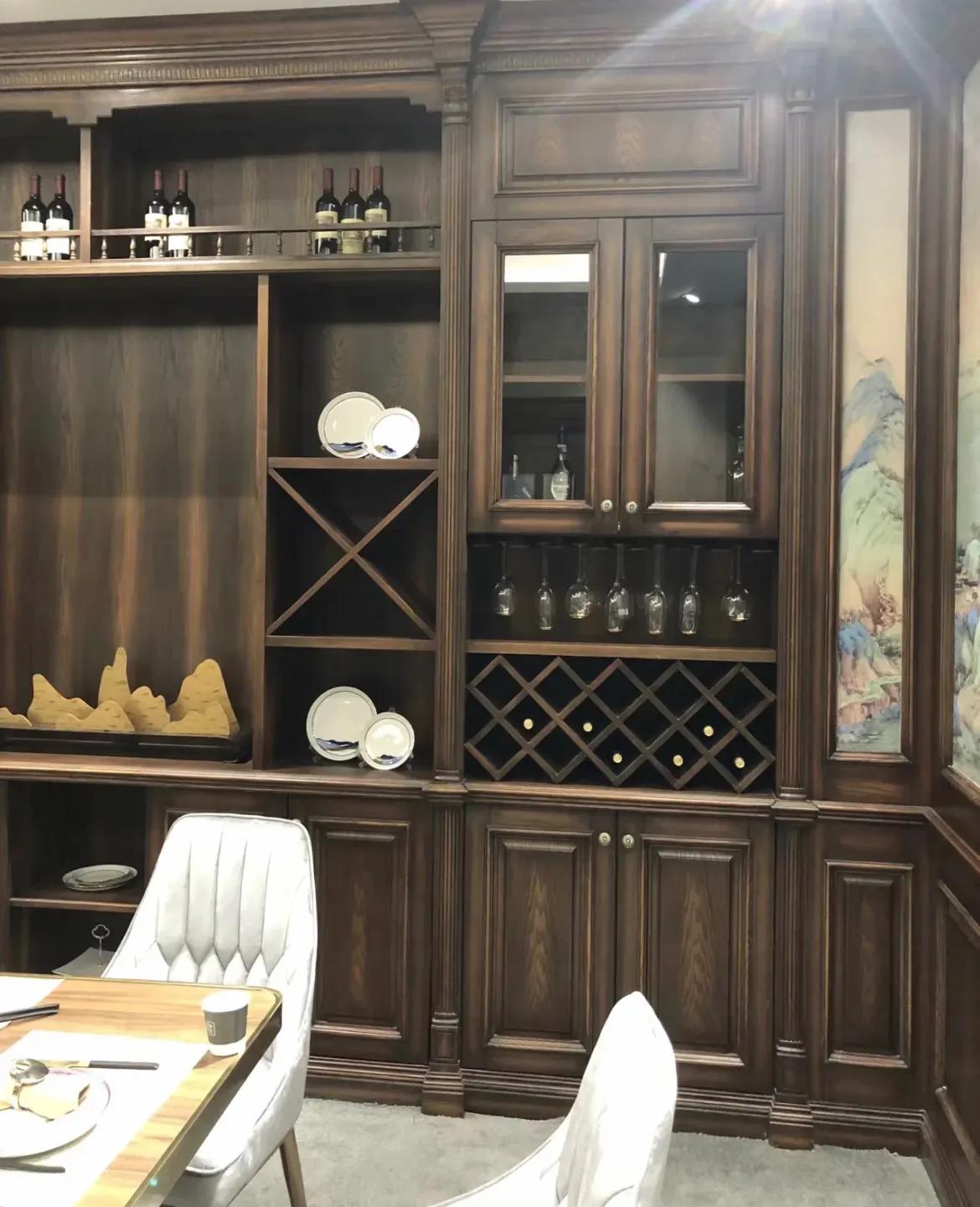 入住一年，我家客厅坚持“6不装”，硬装越简单，房子越耐看