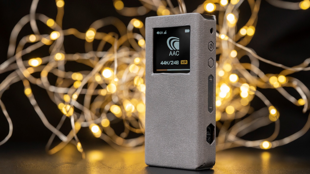 飞傲btr7接有线耳塞效果如何,飞傲btr7蓝牙音质改善不明显