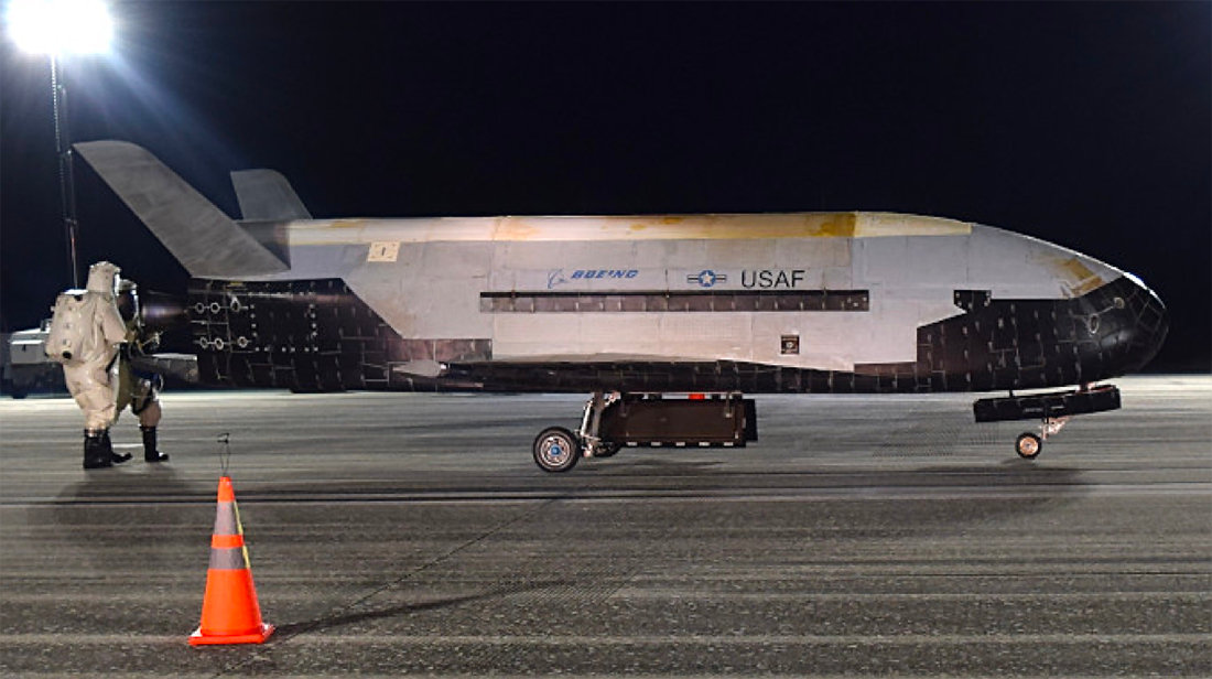 涓浗绌哄ぉ椋炴満杩斿洖鐢婚潰,涓浗绌哄ぉ椋炴満杩斿洖鍦扮悆鍏ㄧ▼杩囩▼