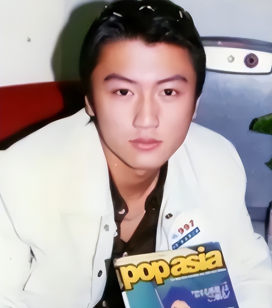 王菲和谢霆锋恋情过程,王菲和谢霆锋恋情回顾