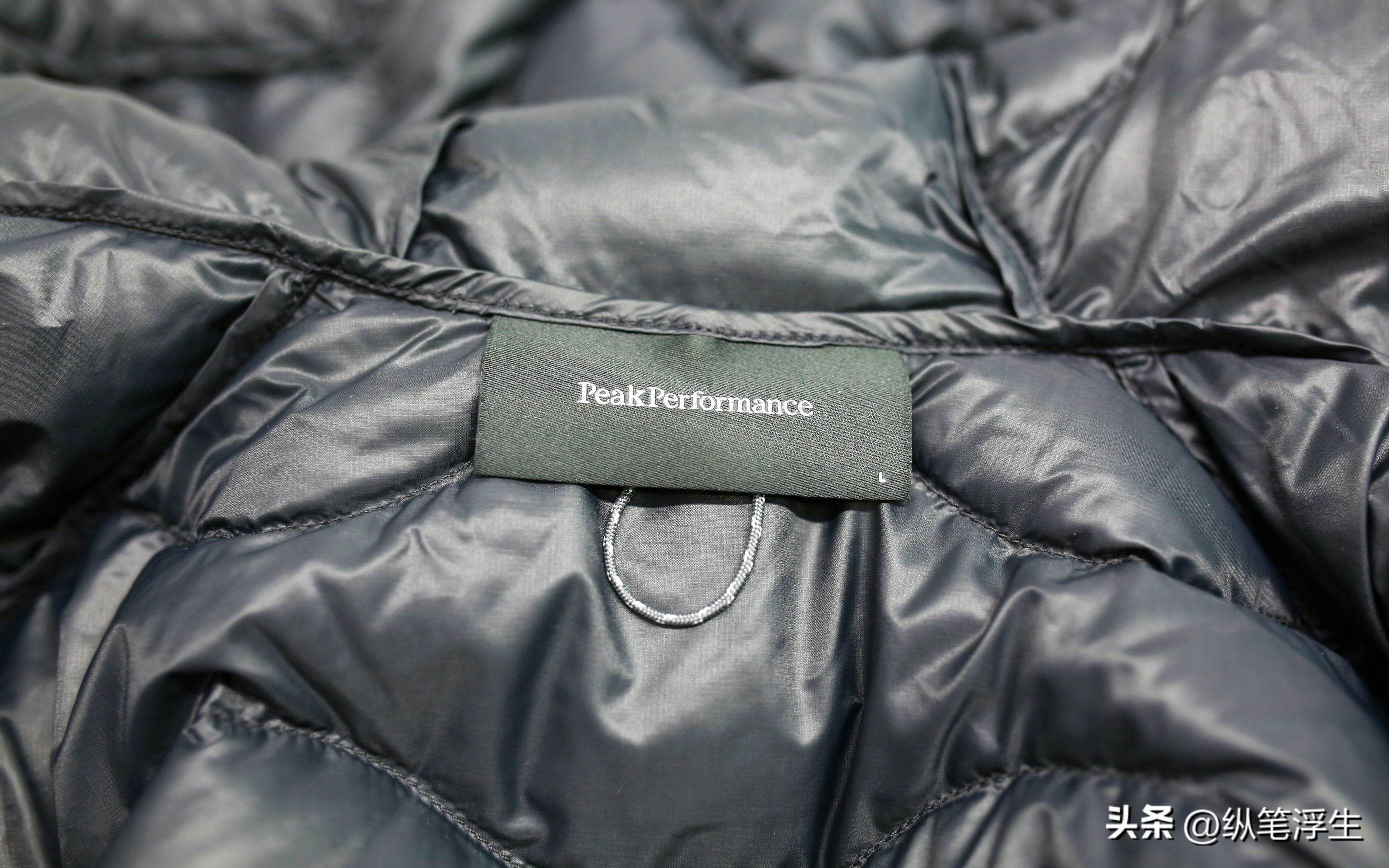 加厚抗风抗寒时髦羽绒服,peakperformance羽绒服紫色