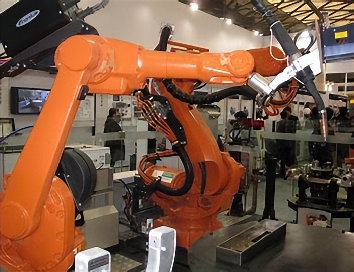 人类的智能好帮手,工业机器人有多重要