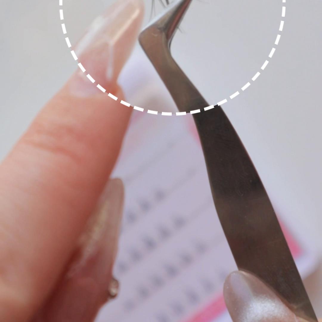 假睫毛贴法教学单眼皮,假睫毛贴法睫毛精