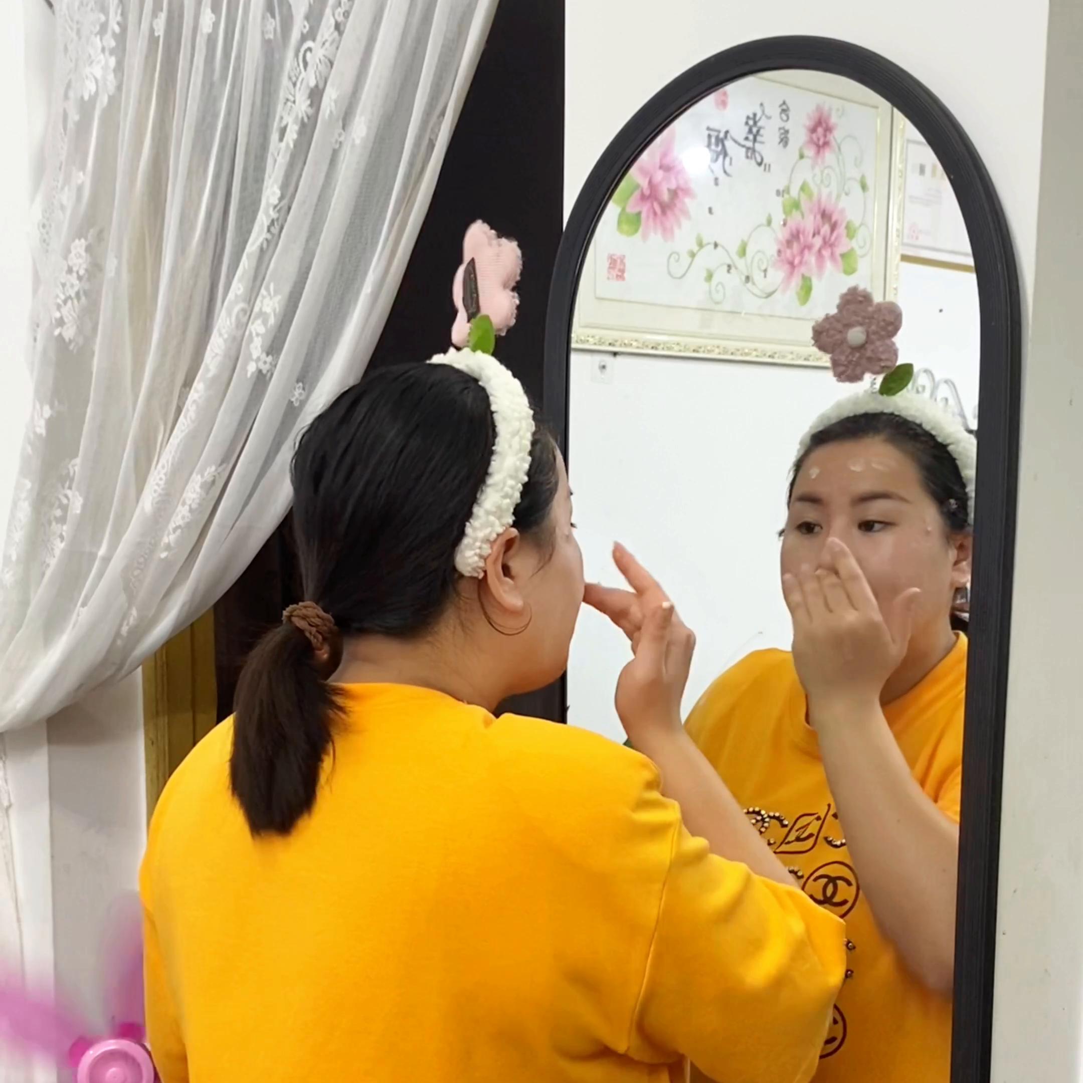 两点一线按时上班努力挣钱,日复一日两点一线