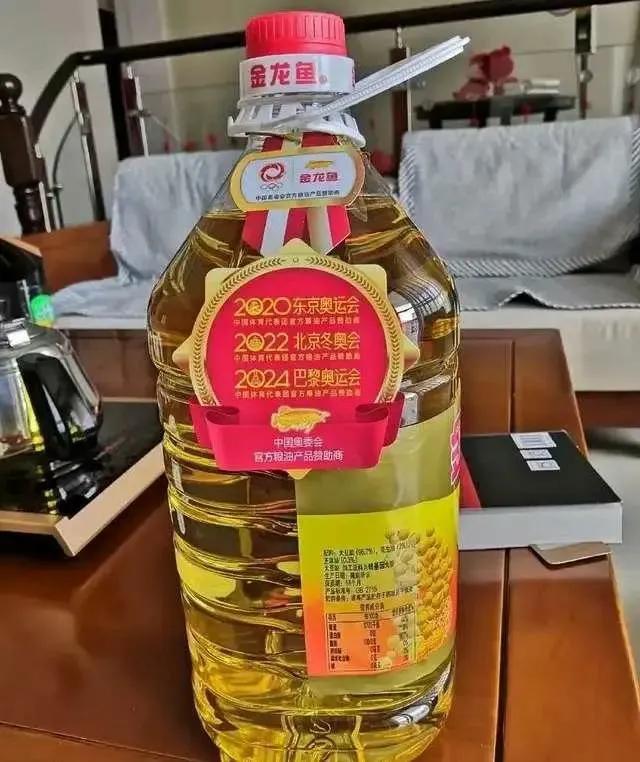 为了反对转基因玉米就虚构数据，但数据也太离谱了