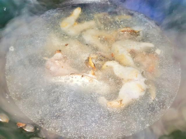 黑鱼汤怎么炖了不白,黑鱼汤如何炖才能不腥