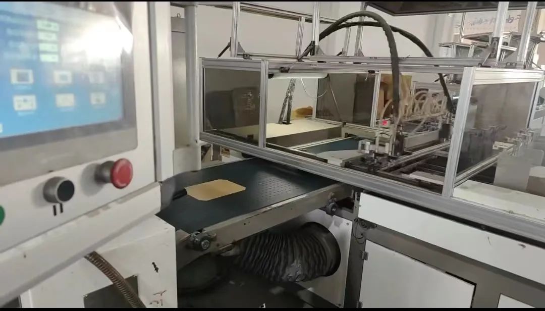 脑瘫厂长带五十名残疾人发家致富,感动中国残疾人企业老板