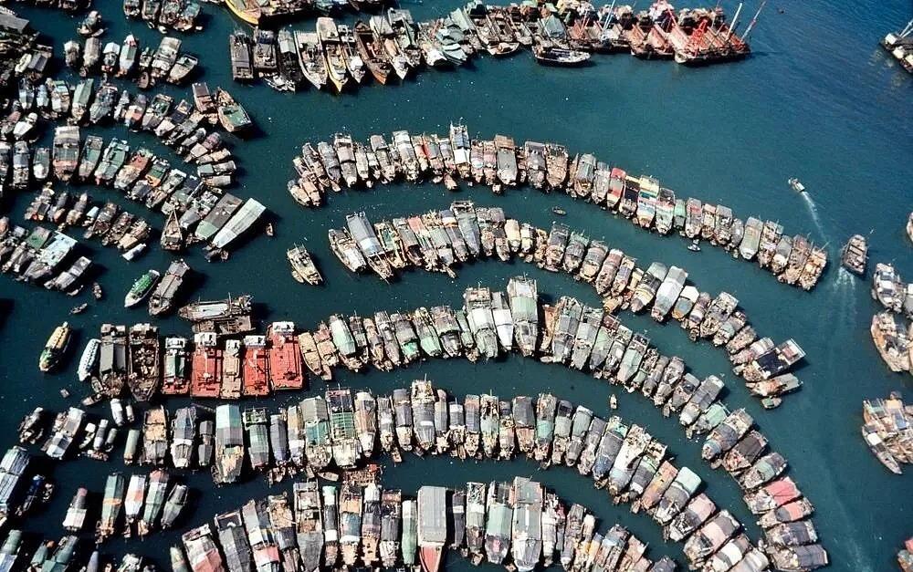 30张真实又罕见的老照片，阴毛假发工作者，我怀疑他用错地方了