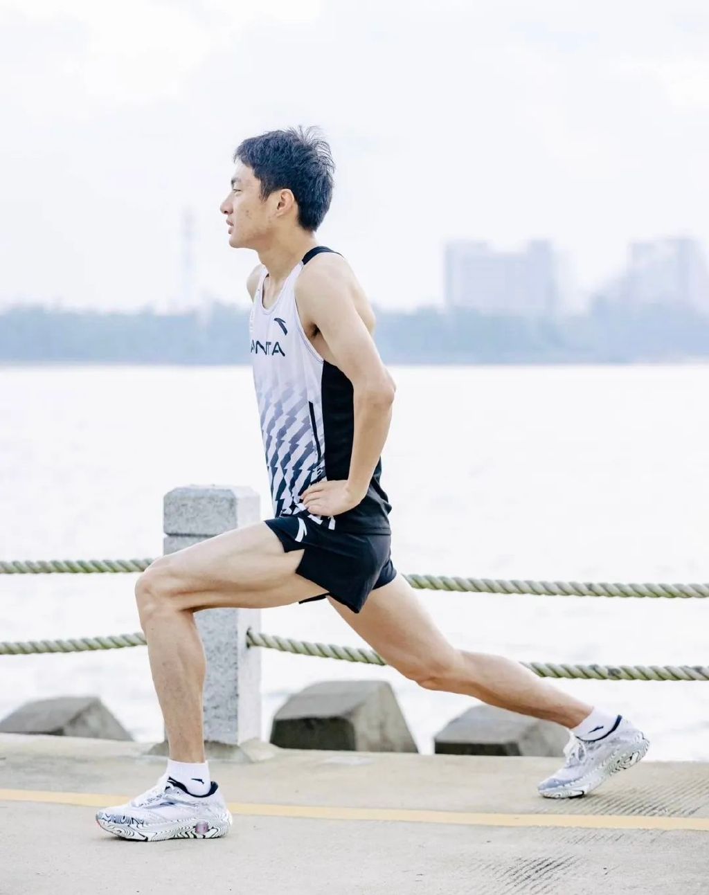 高鹏马拉松最好成绩,高鹏马拉松运动员