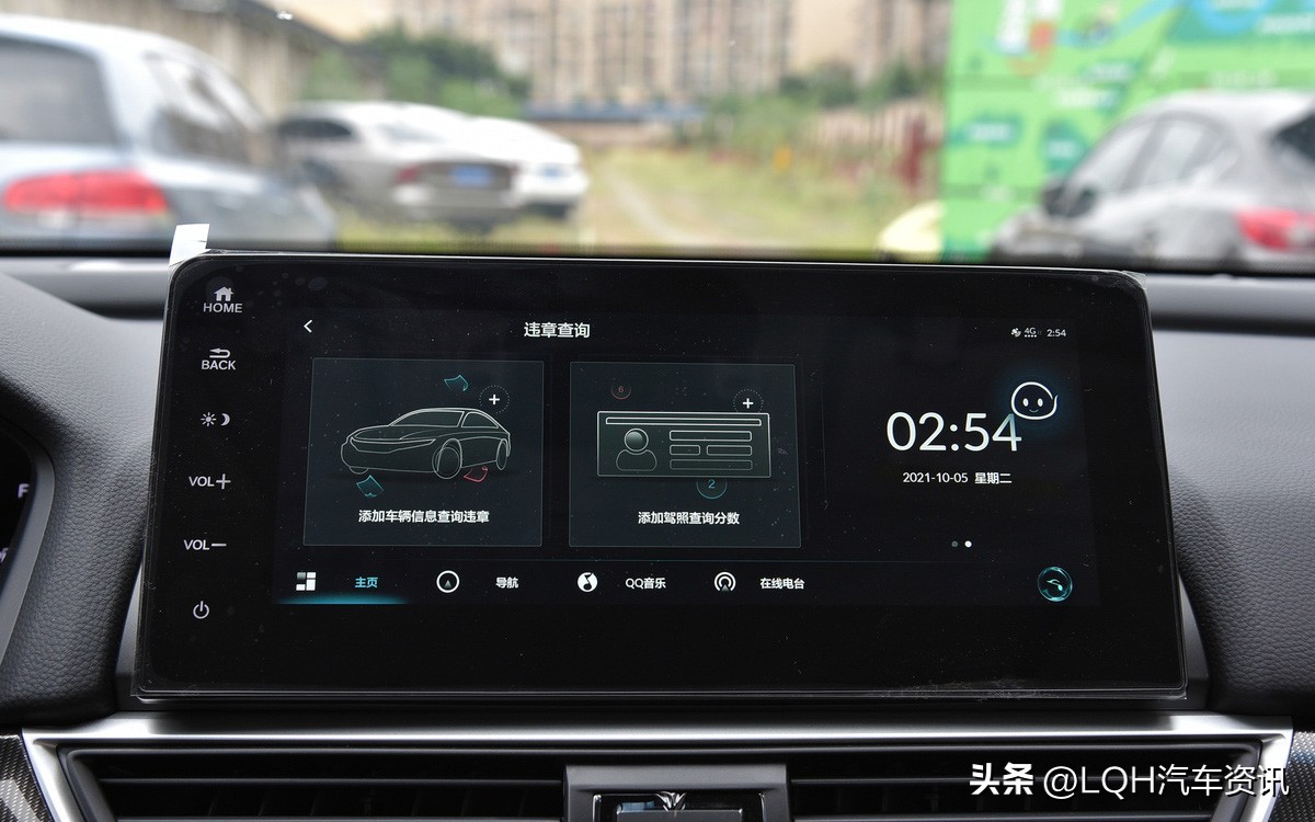 十万元能买到哪年的雅阁和凯美瑞,2016凯美瑞2.0和雅阁2.0选哪个好