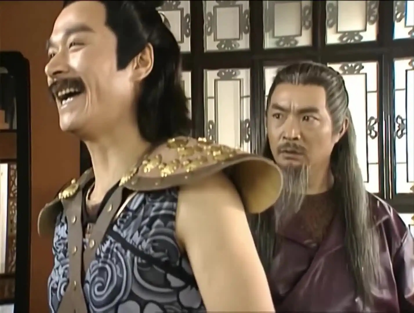 风云电影和电视剧哪个更火,风云电视剧和电影哪个更接近原著