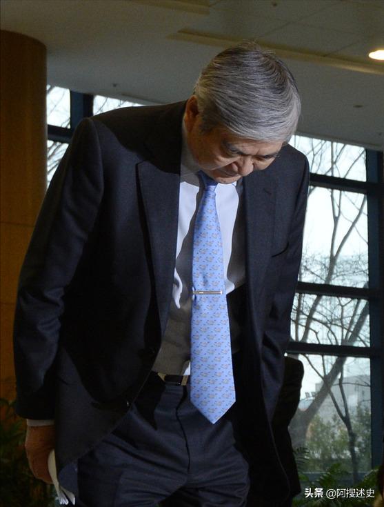 韩国富家千金打骂家里的佣人,韩国富家千金欺负家里的小保姆