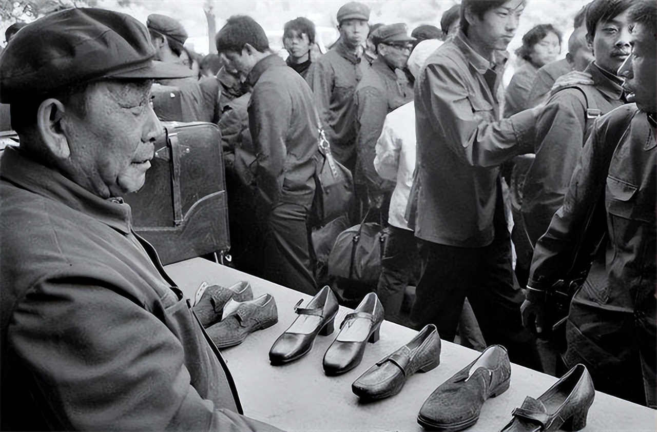 温州皮革厂大改竟然和一领导五块钱的坏皮带有关？*镕基朱**都来暗讽