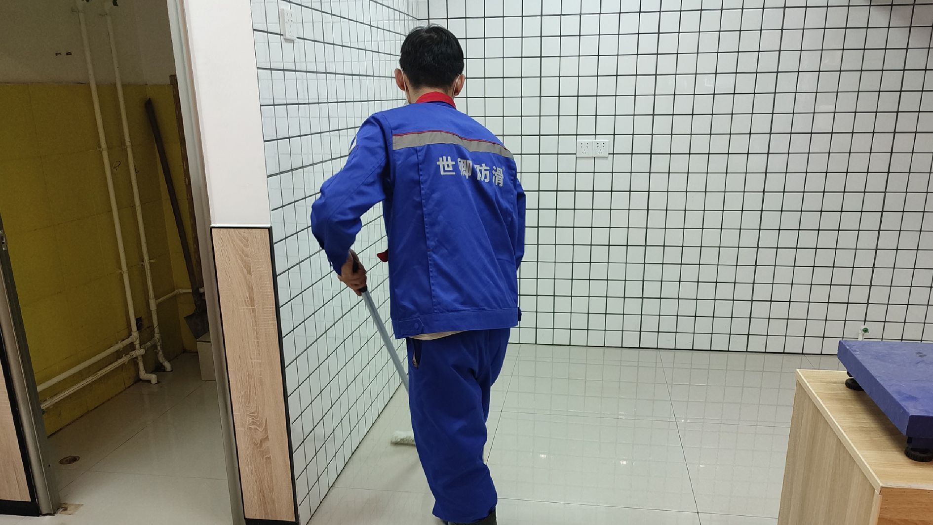 湛江酒店防火玻璃生产厂家,湛江酒店用品厂家哪家便宜