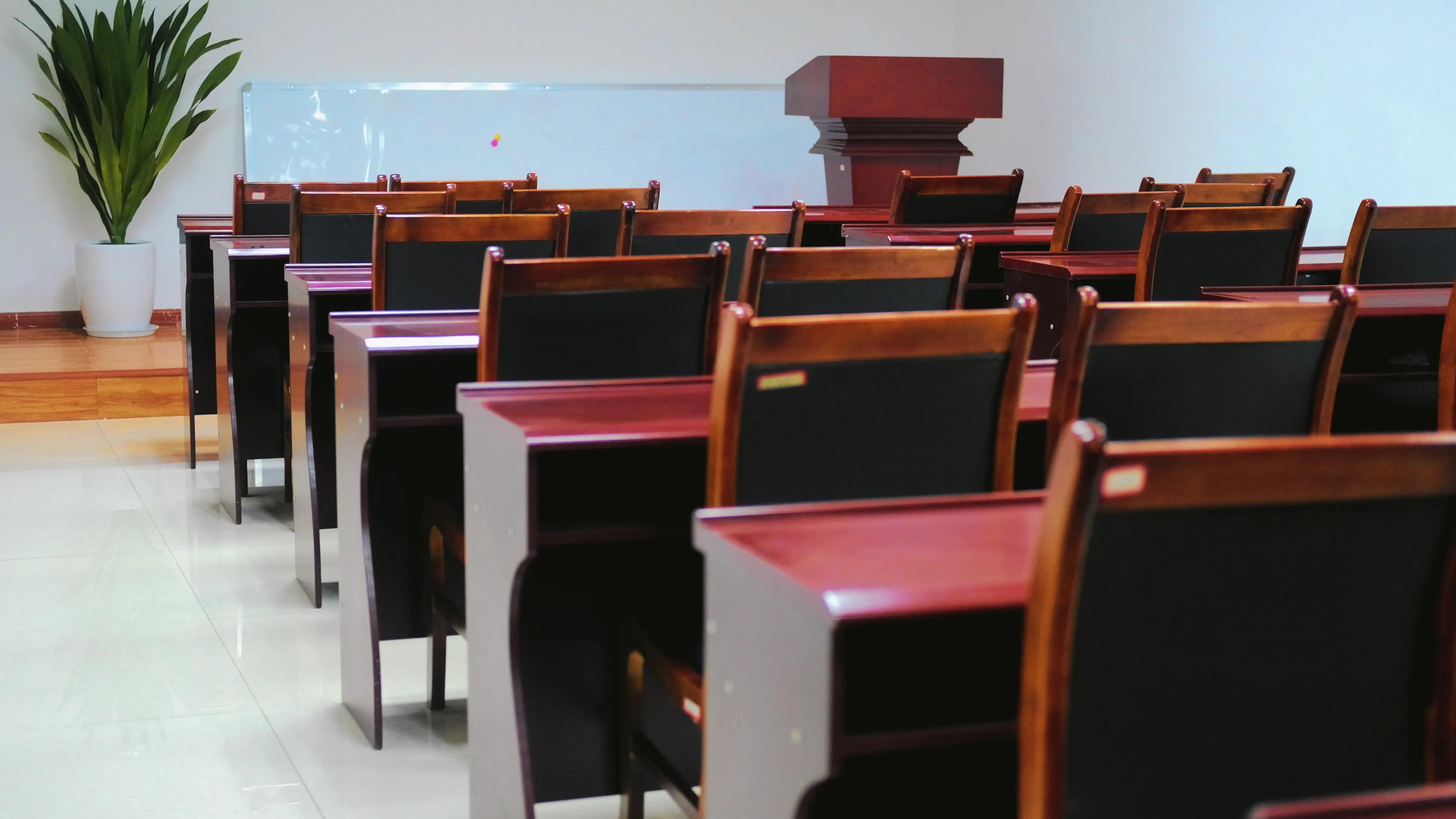 重庆万峰文化传媒公司,重庆利峰文化传媒有限公司怎么样