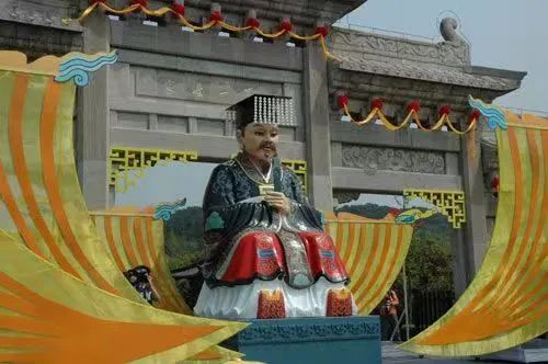 吴张一家互为嫁娶亲上亲——探花张岳崧后裔，琼海认亲访亲记