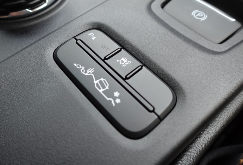 福特ranger泰国版2024款,福特ranger泰国售价