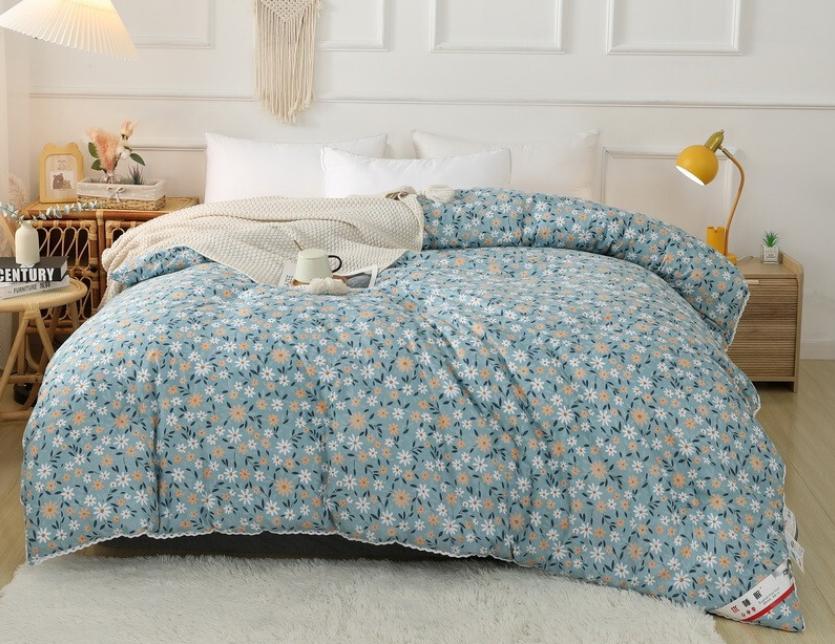 纤维被和棉花被哪个好,棉花被和丝棉被的区别