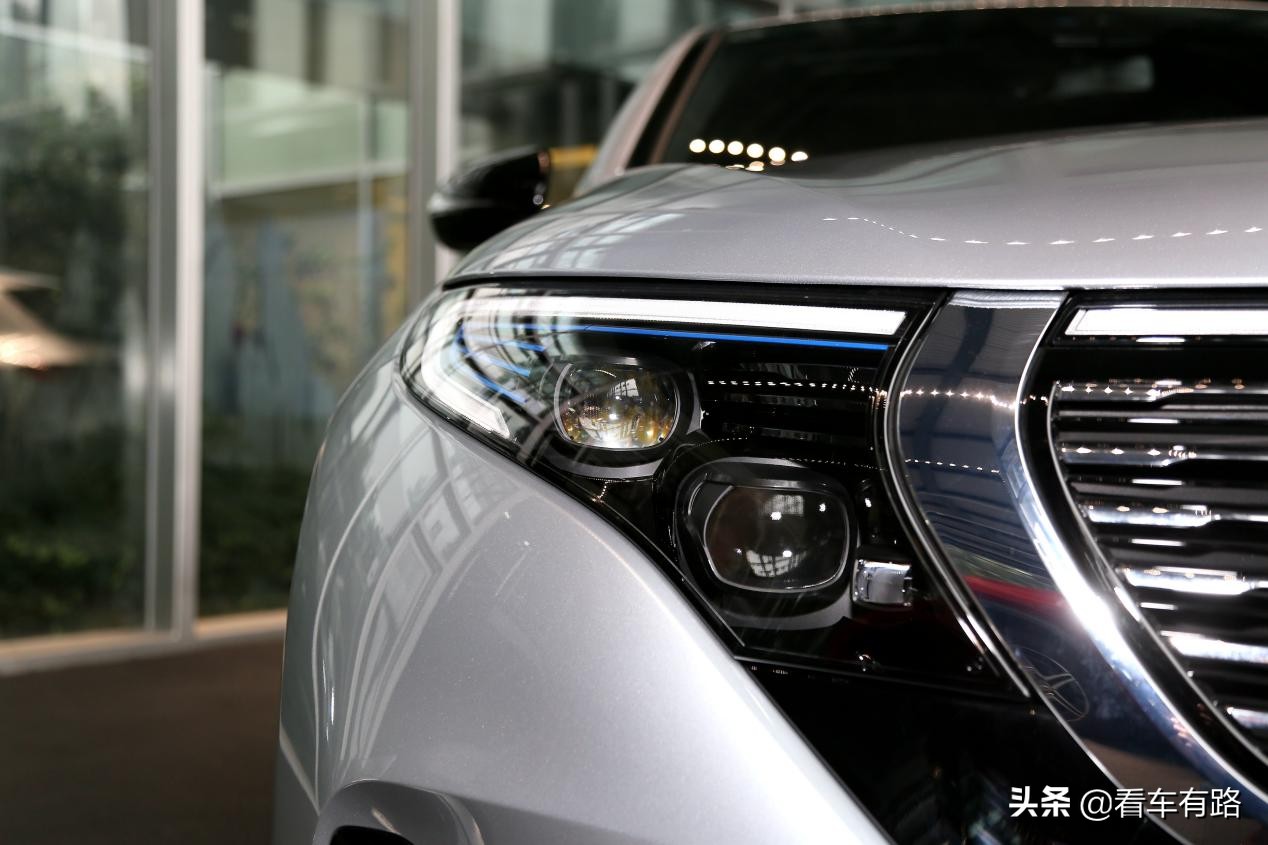 探店奔驰武侯华星锦业，奔驰EQA和EQC到底怎么样？